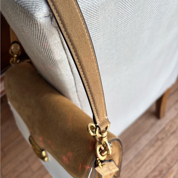 Coach Chain Tabby in Brass/Sand Bag - Picture 9 of 11